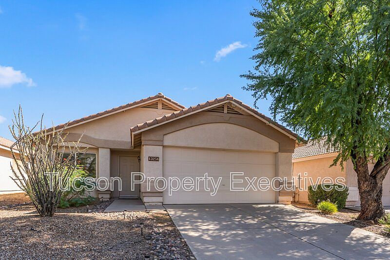 1st image of 13256 N Hammerstone Ln