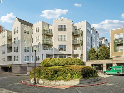 1616 S Harbor Way Unit 402, Portland, OR, 97201