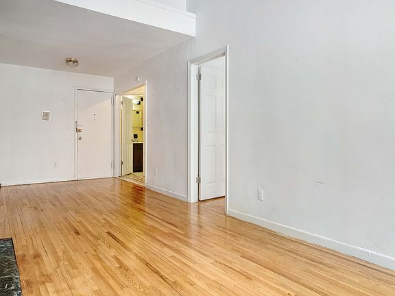 2nd image of 14 W 88th St APT 1A