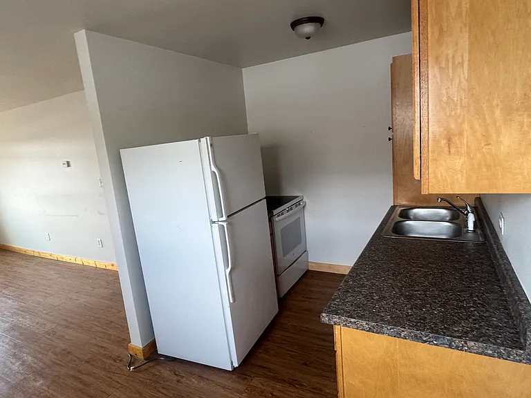 304 Quincy St #2 — Photo 16