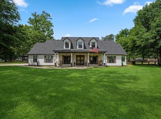 18 E Old Field Dr, Huffman, TX 77336