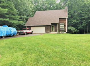 7558 Center Lake Rd, Nineveh, IN 46164