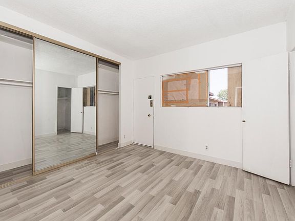 2nd image of 855 Victor Ave APT 227