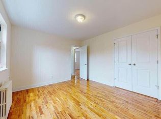 221-11 67th Ave #31CA, Oakland Gardens, NY 11364