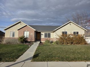 191 E Stetson Dr, Springville, UT 84663