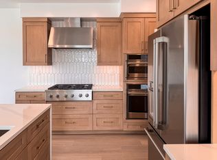 Tower24 Ponto Beach, Carlsbad, CA 92011