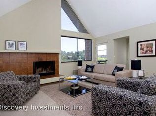 1900 Mountain Blvd APT 4, Oakland, CA 94611