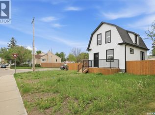 1376 King St, Regina, SK S4T 4G2