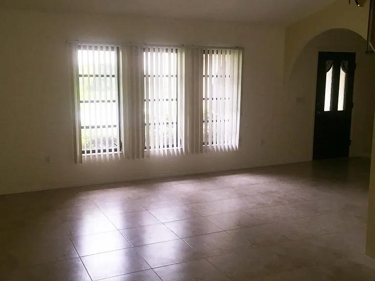 23209 Blackwell Ave — Photo 31