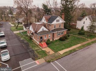 415 Arch St, Spring City, PA 19475