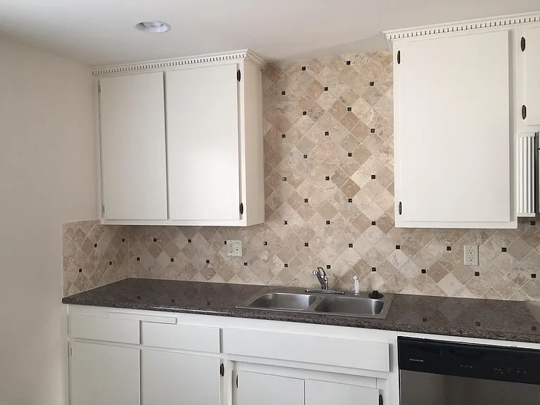 4700 Planz Rd #D — Photo 2