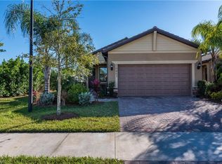 10857 Glenhurst St, Fort Myers, FL 33913