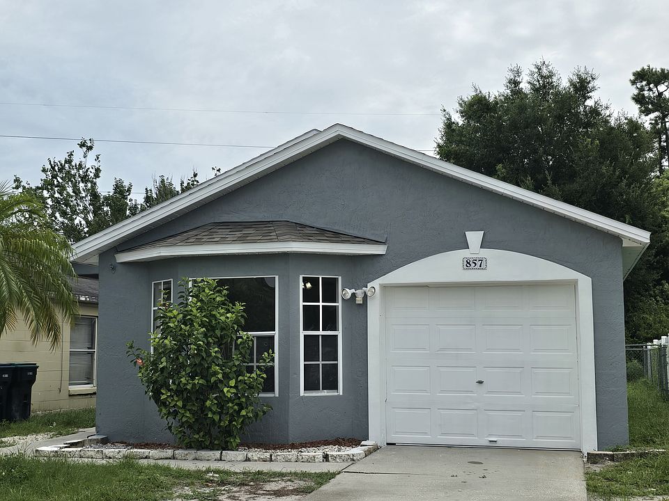 1st image of 857 Bella Vista Way