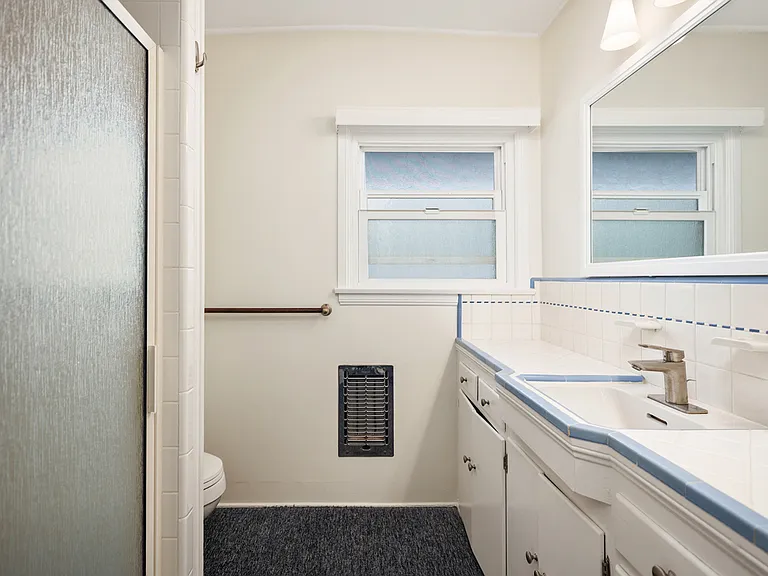 122 Opal Ave #1/2 — Photo 27