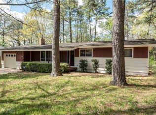 6 Oxford Ln, Bella Vista, AR 72714