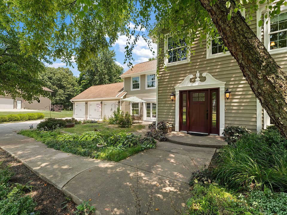 1st image of 117 Johnson Dr