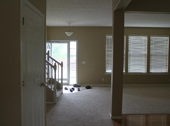 3rd image of 1118 Port Royal Dr