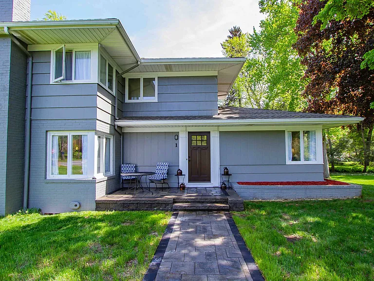 1 Creekside Ln — Photo 15