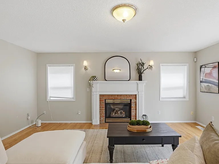 3521 NW Dahlia Dr — Photo 25