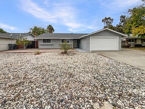 1st image of 5931 Hillsdale Blvd #1