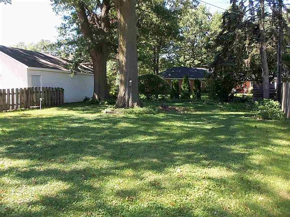 5th image of 1020 James Ave