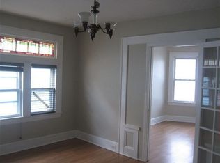 198 Alpine St, Bridgeport, CT 06610