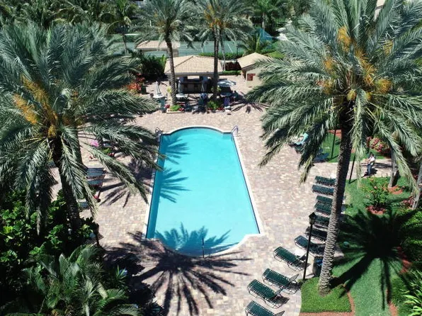 248 Village Blvd, Tequesta, FL