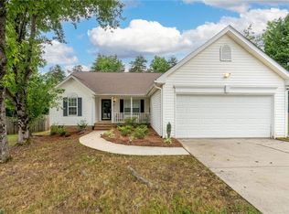 7117 Chaftain Pl, Greensboro, NC 27410