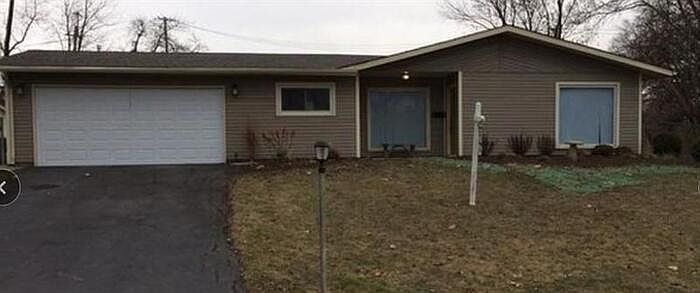 1st image of 15245 Hiawatha Trl