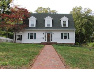 333 2nd St NW, Hickory, NC 28601