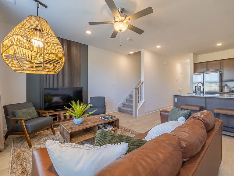 9167 Rolling Stone Way — Photo 9