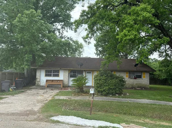 5830 Princess Ct, Baton Rouge, LA 70811