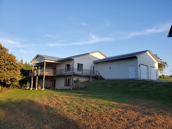 4th image of 11215 Lakeview Dr