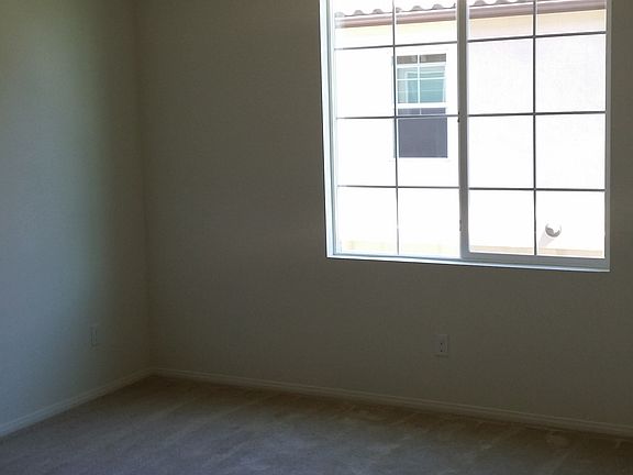 5th image of 10526 Willow Ln