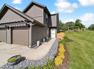 Chestnut Heights, Olathe, KS 66062