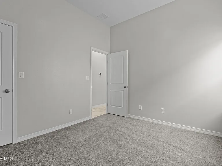 12681 Don Norte St — Photo 14