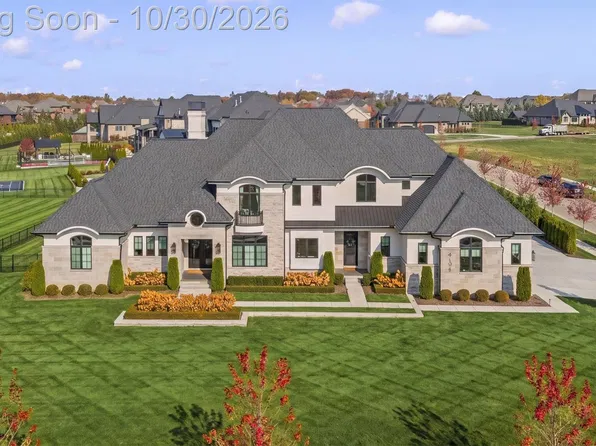 61398 Bradbury Run, Washington, MI 48094