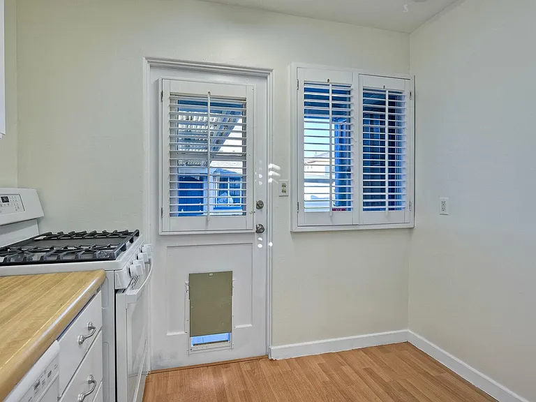1505 Willow St — Photo 8
