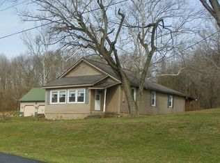 407 W Us Highway 40, Cloverdale, IN 46120