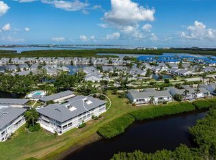 1103 Edgewater Cir UNIT 1103, Bradenton, FL 34209