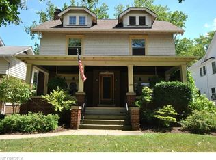 1495 W Clifton Blvd, Lakewood, OH 44107
