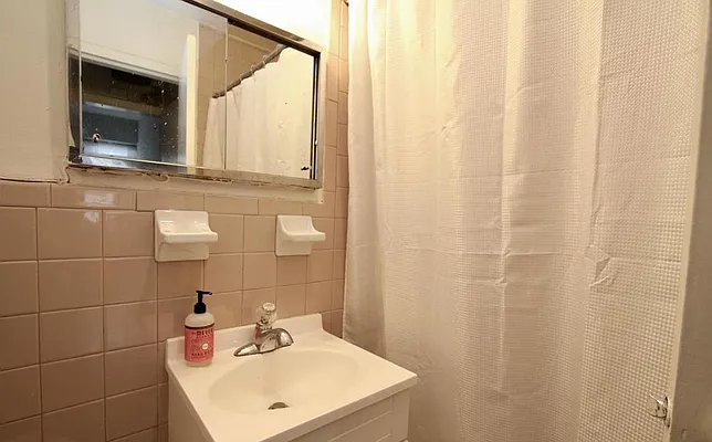 Rented by Corcoran | media 12