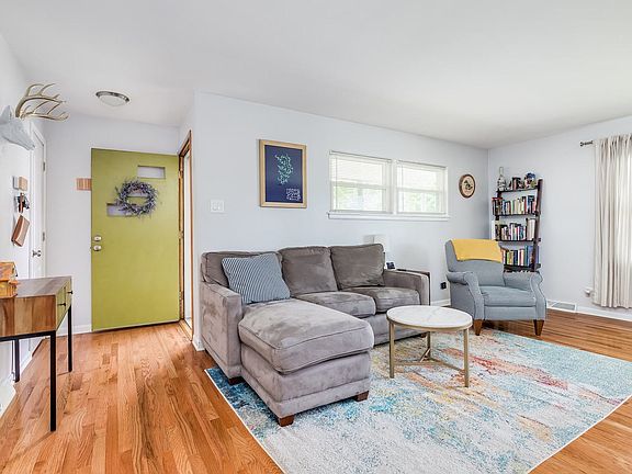 3rd image of 314 Kemman Ave