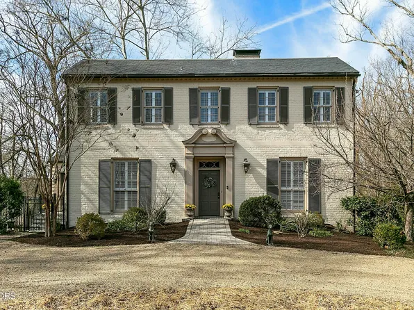 3935 Kingston Pike, Knoxville, TN 37919