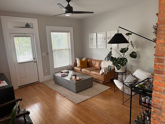 2nd image of 1196 Forsythe Ave