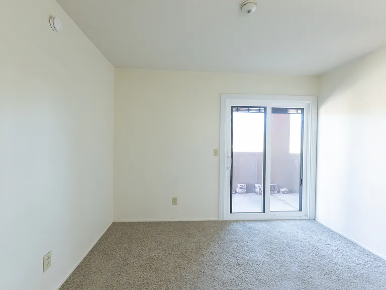 1810 E Blacklidge Dr #101 — Photo 19
