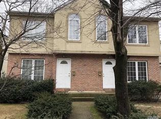 60B Linwood Rd N, Pt Washington, NY 11050