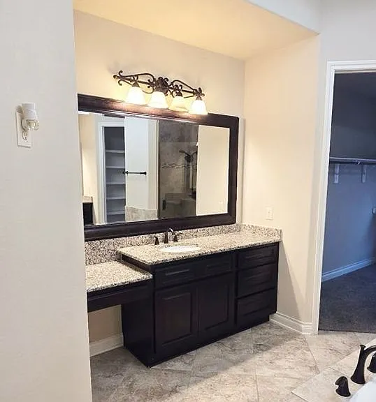 127 Bridgewater #7 — Photo 43