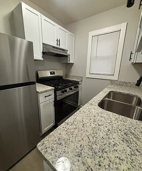 456 Locust St #7 — Photo 3