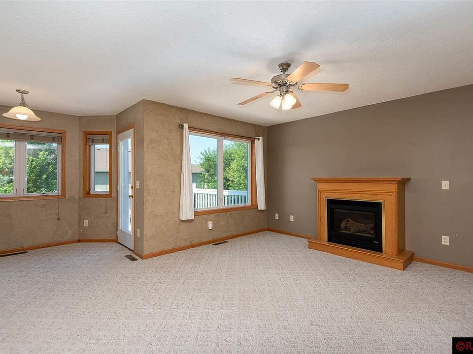 201 Tanager Rd, Mankato, MN 56001 Zillow